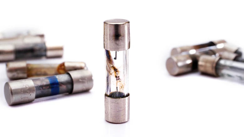  Benefits and Challenges of Electric Fuses